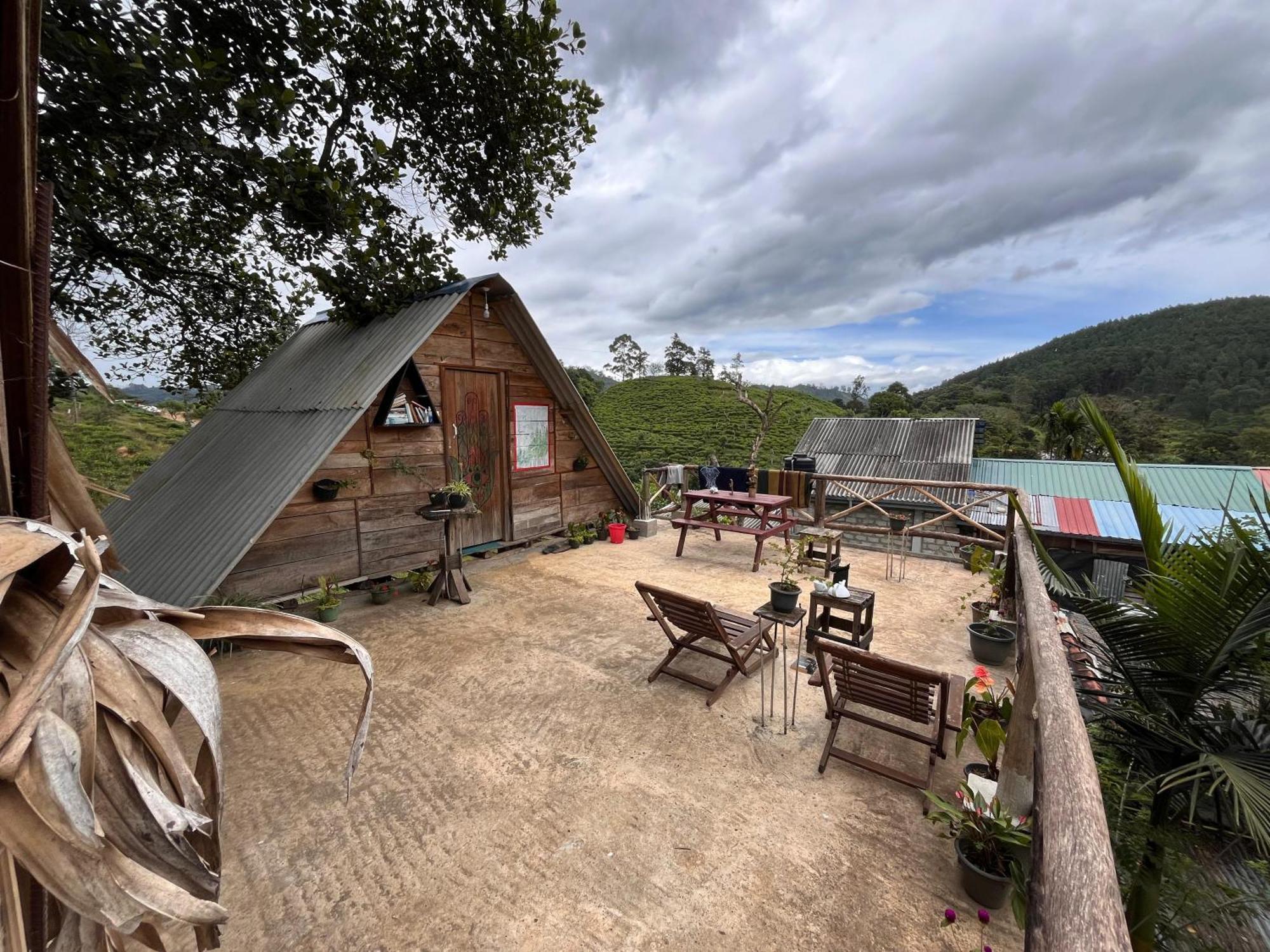 Backpackers Hostel Ella Bagian luar foto